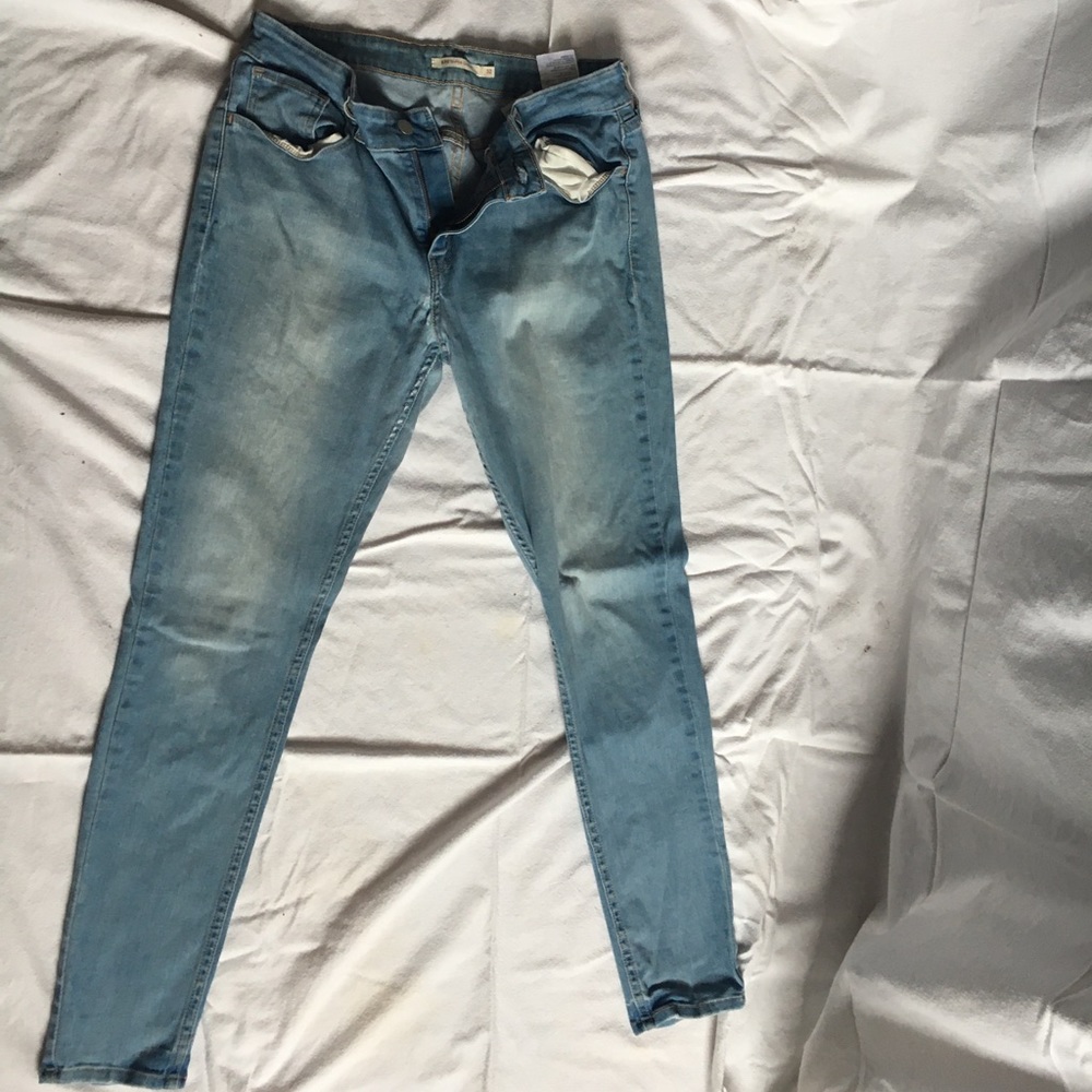 Levi’s 535 Super Skinny Jeans
